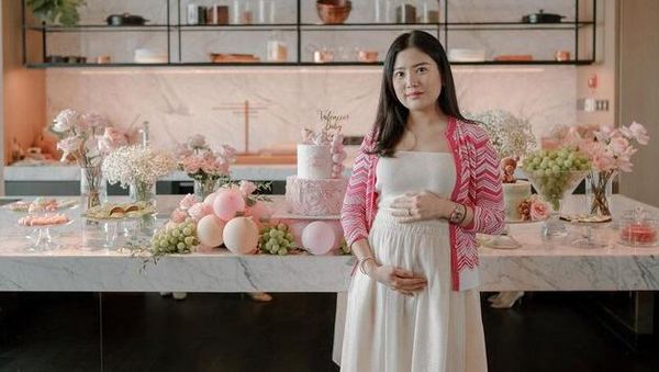 7 Foto Baby Shower Valencia Tanoe di Hotel Mewah, Spill Nama Anak