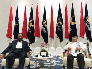 Bertemu Surya Paloh, Din Syamsuddin dan Rombongan Dukung Anies-Cak Imin Bertemu Surya Paloh, Din Syamsuddin dan Rombongan Dukung Anies-Cak Imin