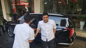 Datangi Kantor DPP PDIP, Bobby: Dipanggil Pak Sekjen