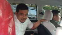 Bobby Temui Hasto di DPP PDIP Usai Dukung Prabowo-Gibran