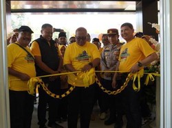 Bupati Sukabumi Resmikan Sentra Penjualan Oleh-oleh Khas Pajampangan