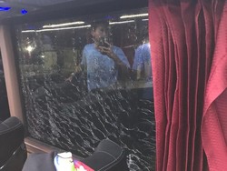 Bus Pemain Persela Dilempari Batu di Kudus Usai Pulang dari Jepara