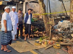 Desa Adat Gelar Upacara Pecaruan Seusai Kebakaran Pasar Menanga