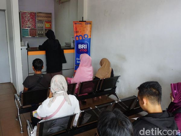 Geliat Aktivitas Perbankan di Kantor BRI Karangreja