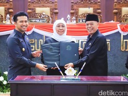 55 Hari Jelang Akhir Jabatan, Khofifah Klaim Semua Janji Kampanye Terwujud