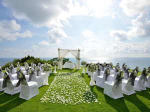 Tren Dekorasi Pernikahan 2024, Padu Padan Berbagai Warna Bunga Jadi Favorit Tren Dekorasi Pernikahan 2024, Padu Padan Berbagai Warna Bunga Jadi Favorit