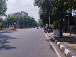 Ada Demo Jelang Putusan MKMK, Jalan Medan Merdeka Barat Ditutup