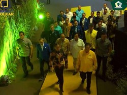 Jokowi Hadiri Puncak HUT Golkar, Didampingi Airlangga dan Prabowo