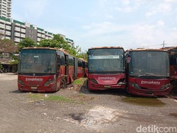 Ada Kuburan Bus TransJakarta di Rawa Buaya, Lihat Sendiri Nih!