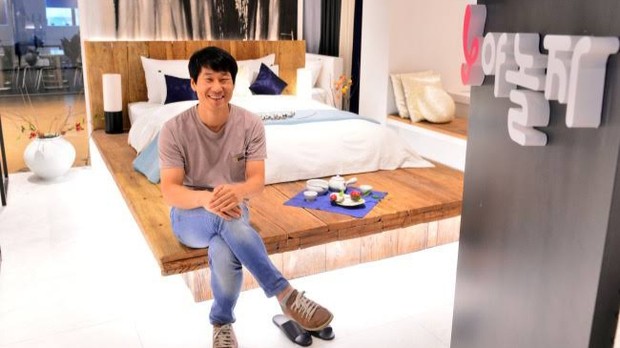 Awali Karier sebagai Petugas Kebersihan, Pria Asal Korea Ini Berhasil Miliki Pendapatan hingga Rp18,6 Triliun