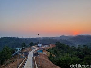 Mengintip Megalitikum Gunung Padang, Objek Baru Dekat Gunung Padang Mengintip Megalitikum Gunung Padang, Objek Baru Dekat Gunung Padang