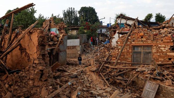 Penampakan Kerusakan Akibat Gempa di Nepal