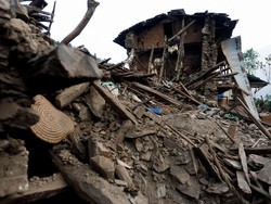 Korban Tewas Akibat Gempa Nepal Tambah Jadi 158 Orang