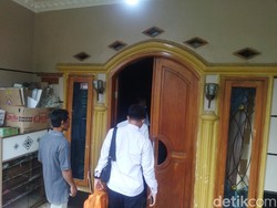 Polisi Cek Ulang TKP Pengidap HIV/AIDS Paksa Bocah Seks Oral di Pandeglang