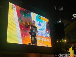 Jokowi Colek Golkar U-40: Senang Saya, Semangat-semangat Sekali