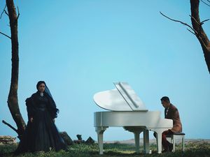 Ade Govinda Coba Peruntungan di Malaysia Bareng Ernie Zakri Ade Govinda Coba Peruntungan di Malaysia Bareng Ernie Zakri