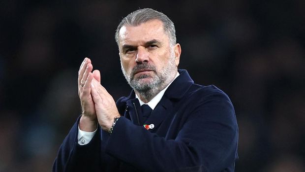 Soccer Football - Premier League - Tottenham Hotspur v Chelsea - Tottenham Hotspur Stadium, London, Britain - November 6, 2023 Tottenham Hotspur manager Ange Postecoglou looks dejected after the match Action Images via Reuters/Matthew Childs NO USE WITH UNAUTHORIZED AUDIO, VIDEO, DATA, FIXTURE LISTS, CLUB/LEAGUE LOGOS OR 'LIVE' SERVICES. ONLINE IN-MATCH USE LIMITED TO 45 IMAGES, NO VIDEO EMULATION. NO USE IN BETTING, GAMES OR SINGLE CLUB/LEAGUE/PLAYER PUBLICATIONS.