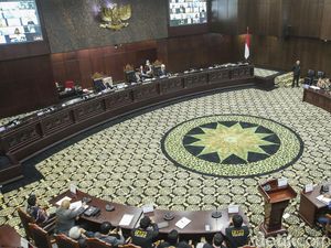 Tidak Punya Wewenang, MKMK Tak Ubah Putusan MK soal Usia Capres-Cawapres Tidak Punya Wewenang, MKMK Tak Ubah Putusan MK soal Usia Capres-Cawapres