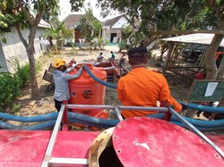 Dua Kelurahan di Kota Blitar Kekeringan, BPBD Dropping Air Sehari Dua Kali