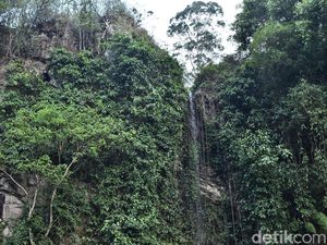 Curug Bugbrug Surga Tersembunyi di Bandung Barat