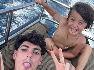 Pebalap Moto2 Santai di Bali: Main Jetski sampai Asuh Anak Aleix Espargaro