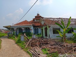 Mau Tenggelam Jadi Waduk, Kampung Karian Masih Dialiri Listrik