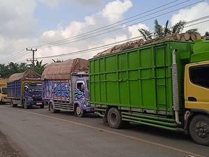 Jalan Batanghari Macet, Angkutan dari Tambang Batu Bara Disetop Keluar