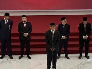 KPU Lantik 50 Anggota KPUD dari 10 Kabupaten/Kota di 2 Provinsi Indonesia