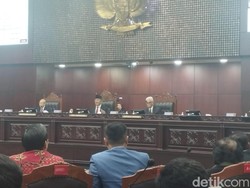 Pertimbangan MKMK Sanksi Teguran Lisan 6 Hakim MK: Putusan Usia Capres Bocor