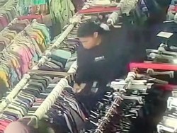 Terekam CCTV! Sejoli di Kulon Progo Maling Busana Senilai Jutaan Rupiah
