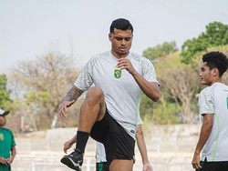 Eks Arema FC Mikael Tata Ikut Dibawa Persebaya Away ke Barito Putera