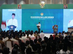 Jokowi Sebut Prabowo Saat Bicara Kepemimpinan Kuat Dinilai Bentuk Dukungan Jokowi Sebut Prabowo Saat Bicara Kepemimpinan Kuat Dinilai Bentuk Dukungan