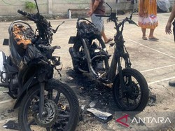 Warga Cerita Detik-detik Motor Dibakar di RPTRA Jakbar: Ada Bunyi Pretek