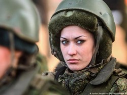 Perangi Ukraina, Rusia Rekrut Makin Banyak Perempuan