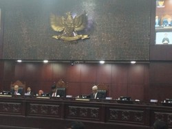 MKMK Putuskan 6 Hakim MK Langgar Etik, Disanksi Teguran Lisan