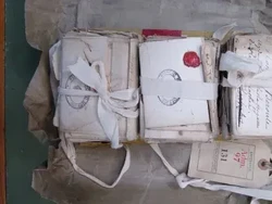 Surat Cinta yang Tak Pernah Sampai Tujuan, Dibuka Setelah 265 Tahun