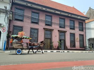Sudah Tahu Belum, Toko Merah di Kota Tua Disulap Jadi Kafe Estetik Sudah Tahu Belum, Toko Merah di Kota Tua Disulap Jadi Kafe Estetik