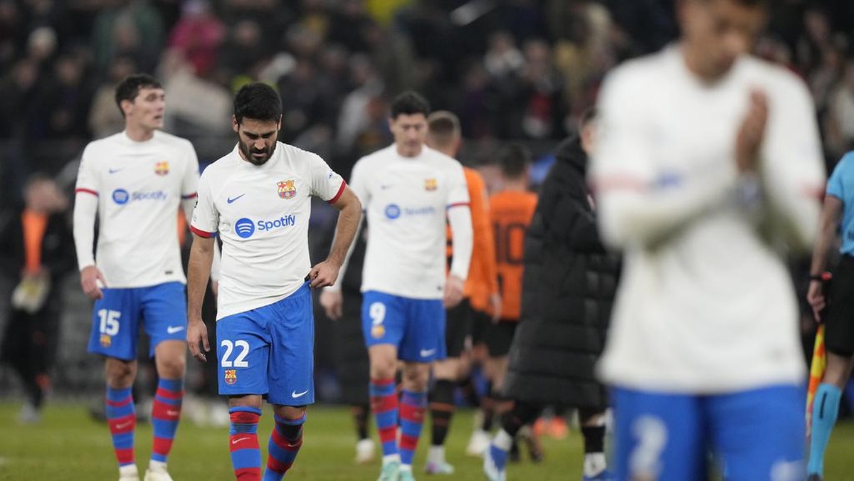 Barcelona dikalahkan Shakhtar Donetsk 0-1 di Liga Champions (Foto: AP/Matthias Schrader)
