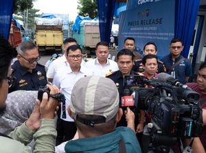 Bea Cukai Amankan 150 Bal Pakaian Bekas Ilegal Rp 750 Juta di Sumut