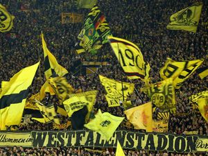 Fans Dortmund Mau Demo Sponsor Penyuplai Militer Israel Fans Dortmund Mau Demo Sponsor Penyuplai Militer Israel