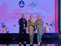 Bunda PAUD Lamongan Dapat Penghargaan dari Iriana Jokowi
