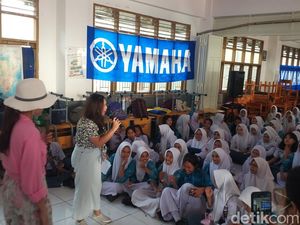Classy Yamaha Youth Festival, Siswa SMA 8 Makassar Dapat Materi Safety Riding