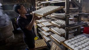 Naiknya Harga Kedelai Impor Bikin Ukuran Tahu Kembali Menciut