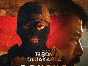 Penampakan Rio Dewanto Jadi Teroris Brutal Dalam Film 13 Bom di Jakarta Penampakan Rio Dewanto Jadi Teroris Brutal Dalam Film 13 Bom di Jakarta