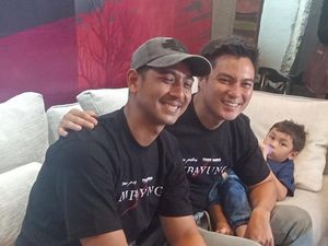 Berkat Johnny Wong, Arya Saloka Jadi Tahu Saudaraan dengan Baim Wong Berkat Johnny Wong, Arya Saloka Jadi Tahu Saudaraan dengan Baim Wong