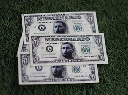 Dollarumma untuk Donnarumma