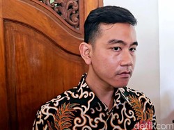 Anwar Usman Dicopot dari Ketua MK, Gibran: Kita Hormati Saja