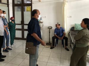 Cekcok soal Telur, Seorang Anak Tebas Ayah Kandungnya hingga Bersimbah Darah Cekcok soal Telur, Seorang Anak Tebas Ayah Kandungnya hingga Bersimbah Darah