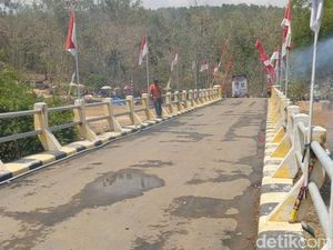 Jembatan Desa di Trenggalek Ini Akhirnya Rampung Setelah Tertunda 5 Tahun