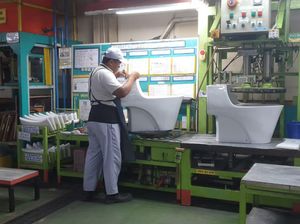Mengintip Fasilitas Produksi Pabrik yang bakal Pasok Toilet ke IKN